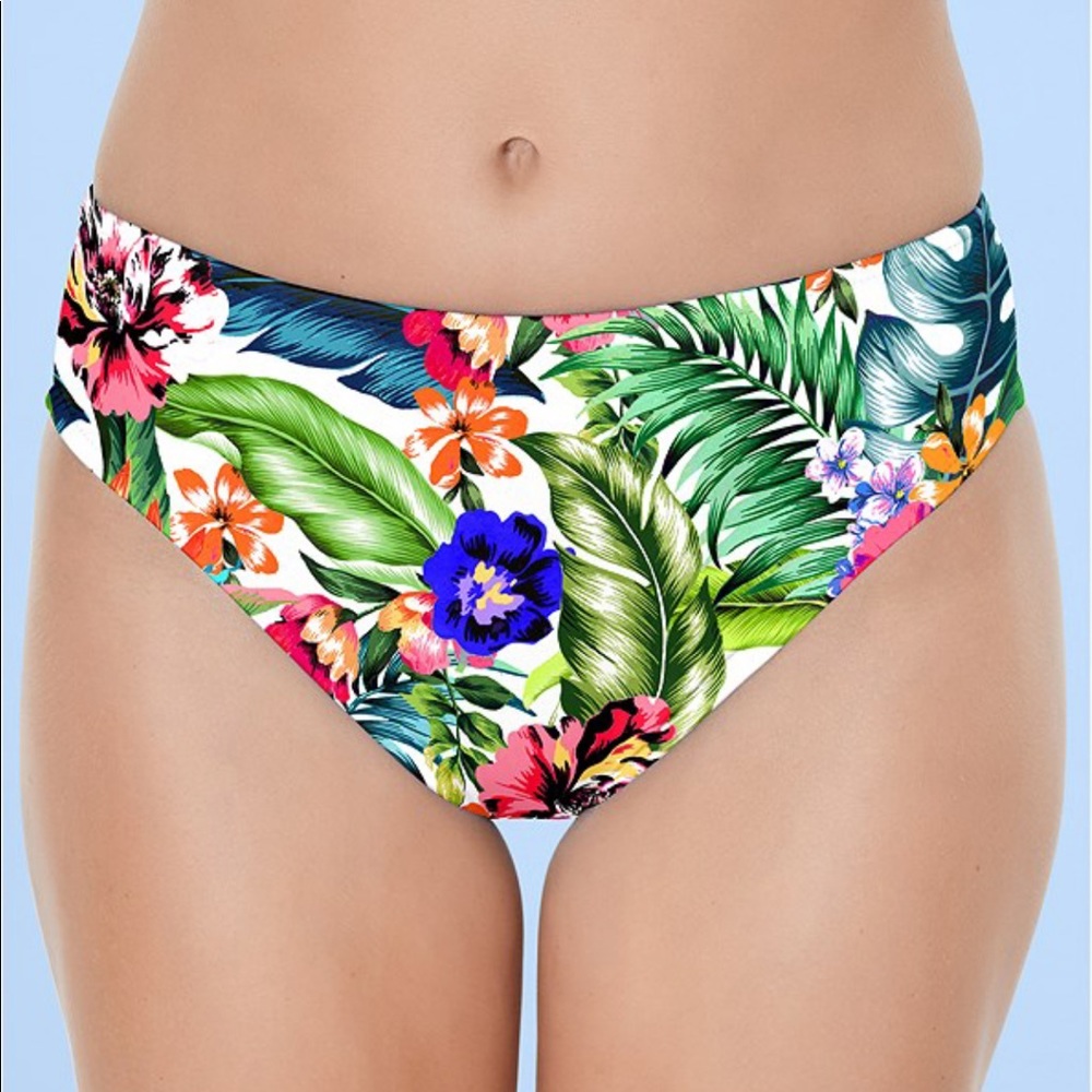 Venus swimwear tankini bottom NWOT